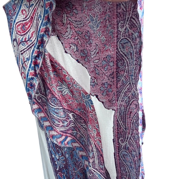 Soft Surroundings Strawberry Swirl Fringed Kimono One Size - Picture 4 of 11